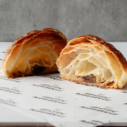 PAIN AU CHOCOLAT